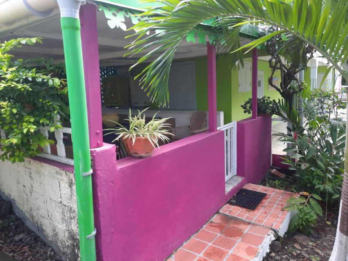 Le Jardin De Massieux Apartamento Bouillante Exterior foto