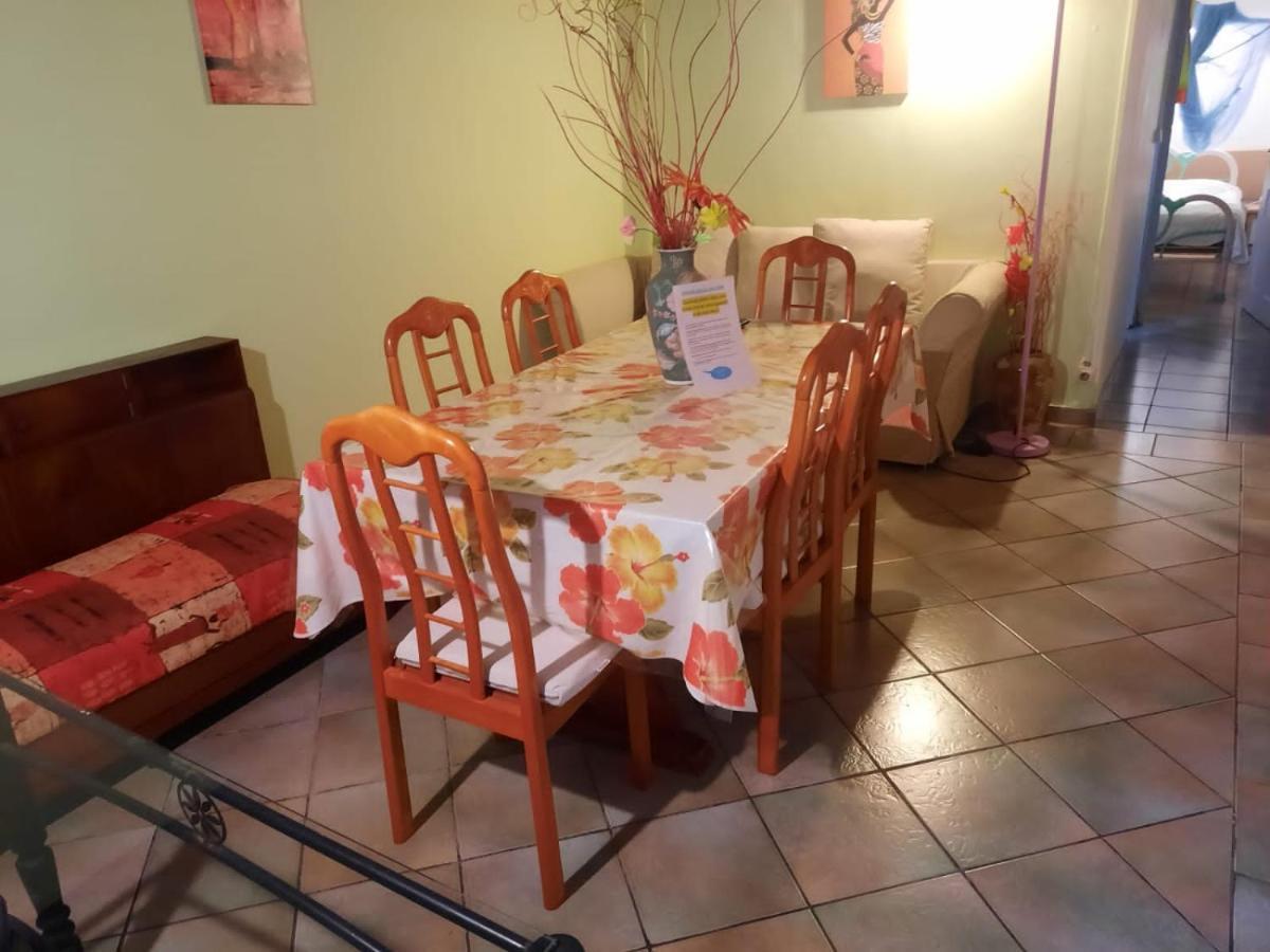 Le Jardin De Massieux Apartamento Bouillante Exterior foto